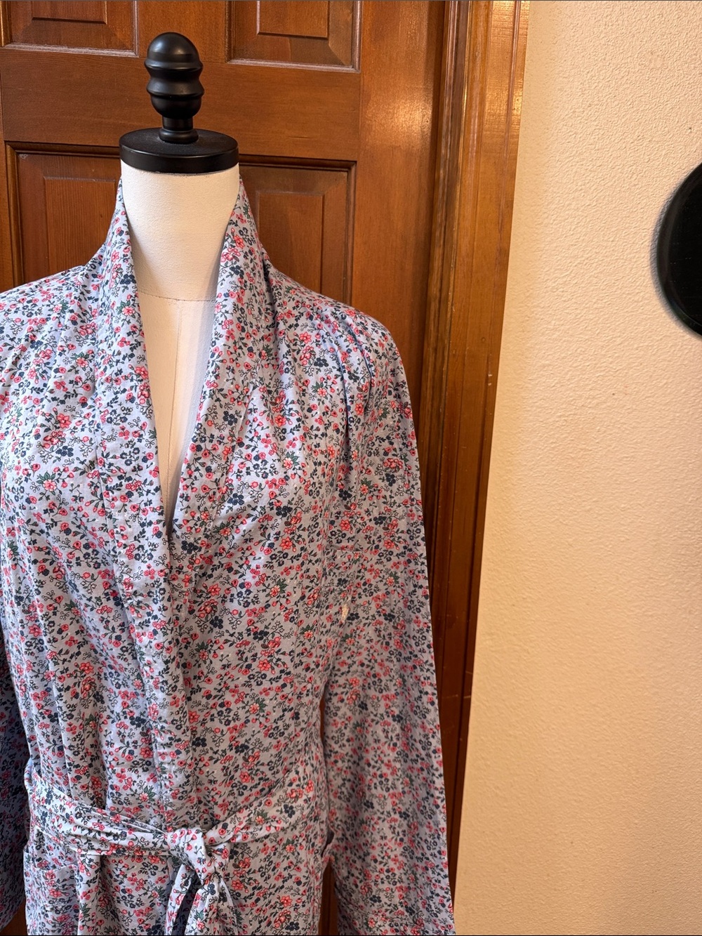 Polo by Ralph Lauren Floral Shawl-Collar Robe in Light Blue & Pink Size L/XL